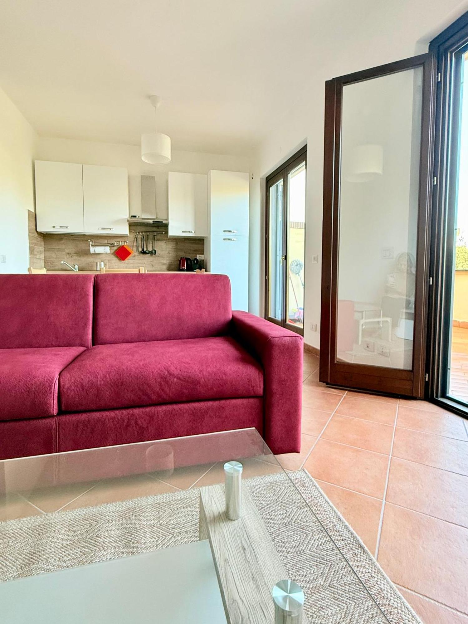 Lm Apartment Isola Fiumicino Luaran gambar