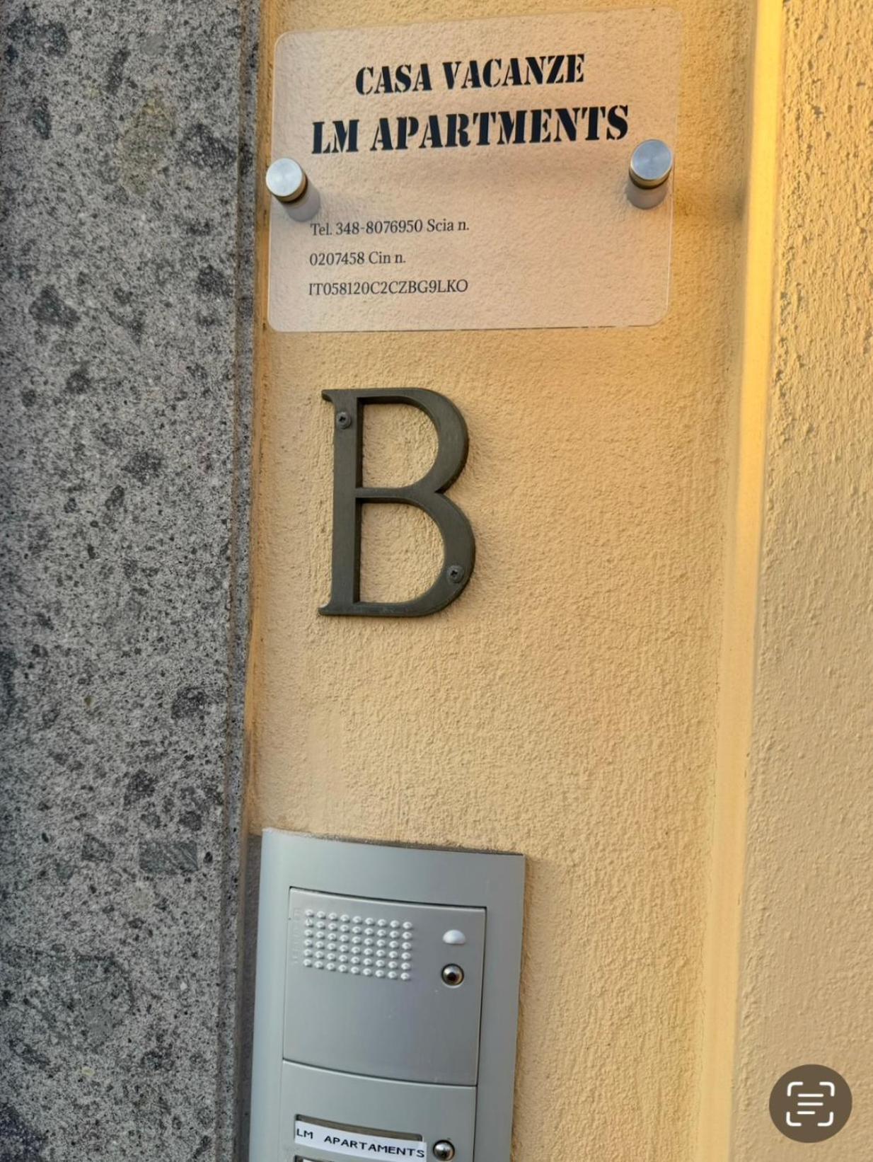 Lm Apartment Isola Fiumicino Luaran gambar